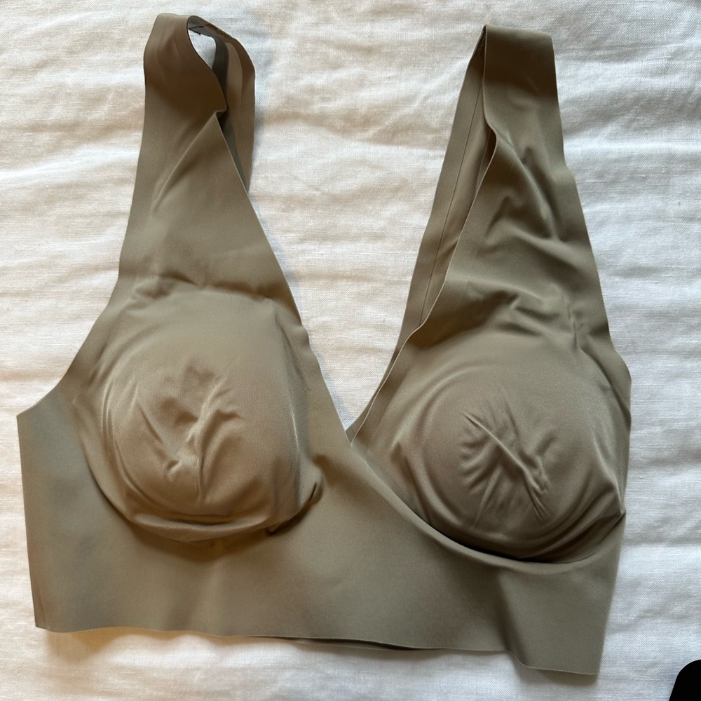 Whoop Everyday Bralette — Taupe Small (NWT)